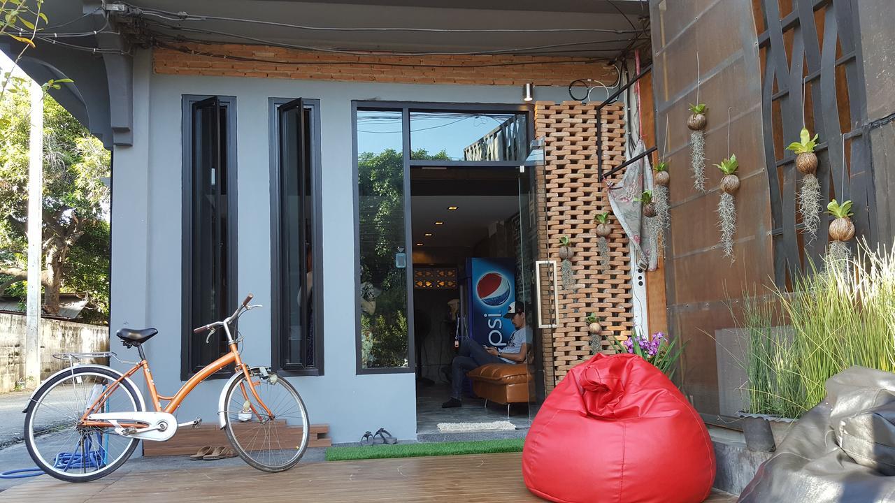 Fundee Hostel شيانغ ماي المظهر الخارجي الصورة