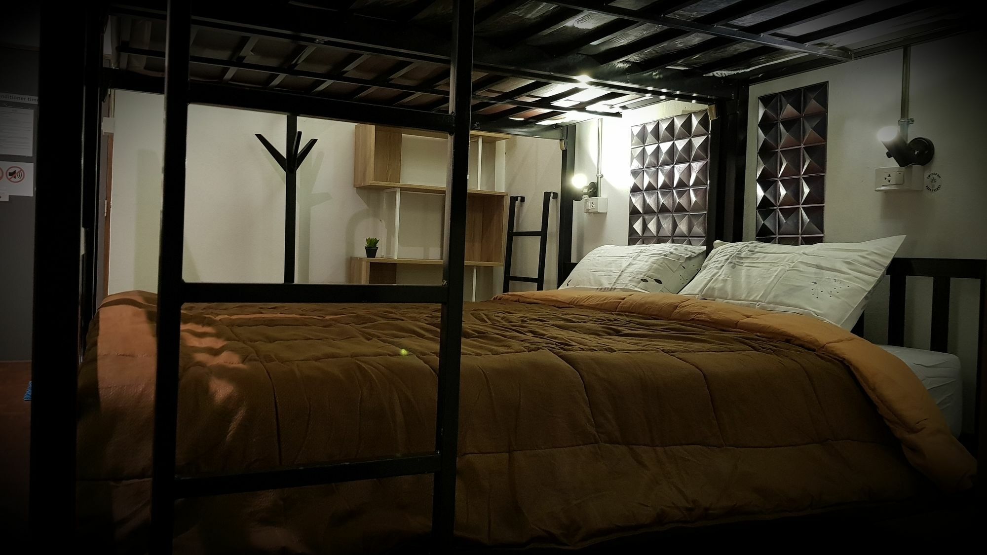 Fundee Hostel شيانغ ماي المظهر الخارجي الصورة